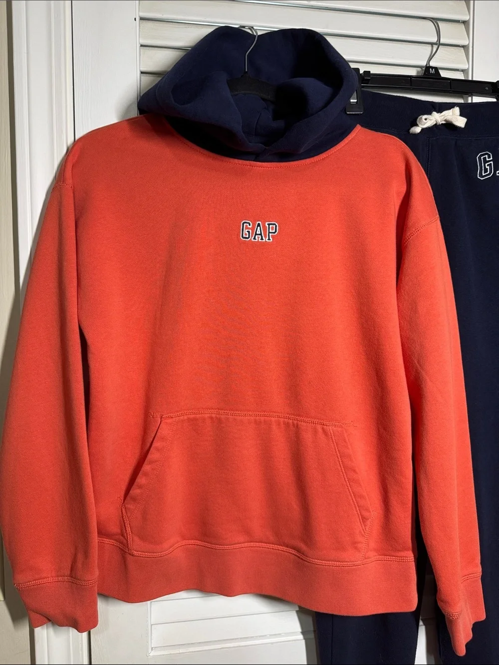 GAP Orange Hoodie with Navy Joggers Set. SIZE XXL. Like New.